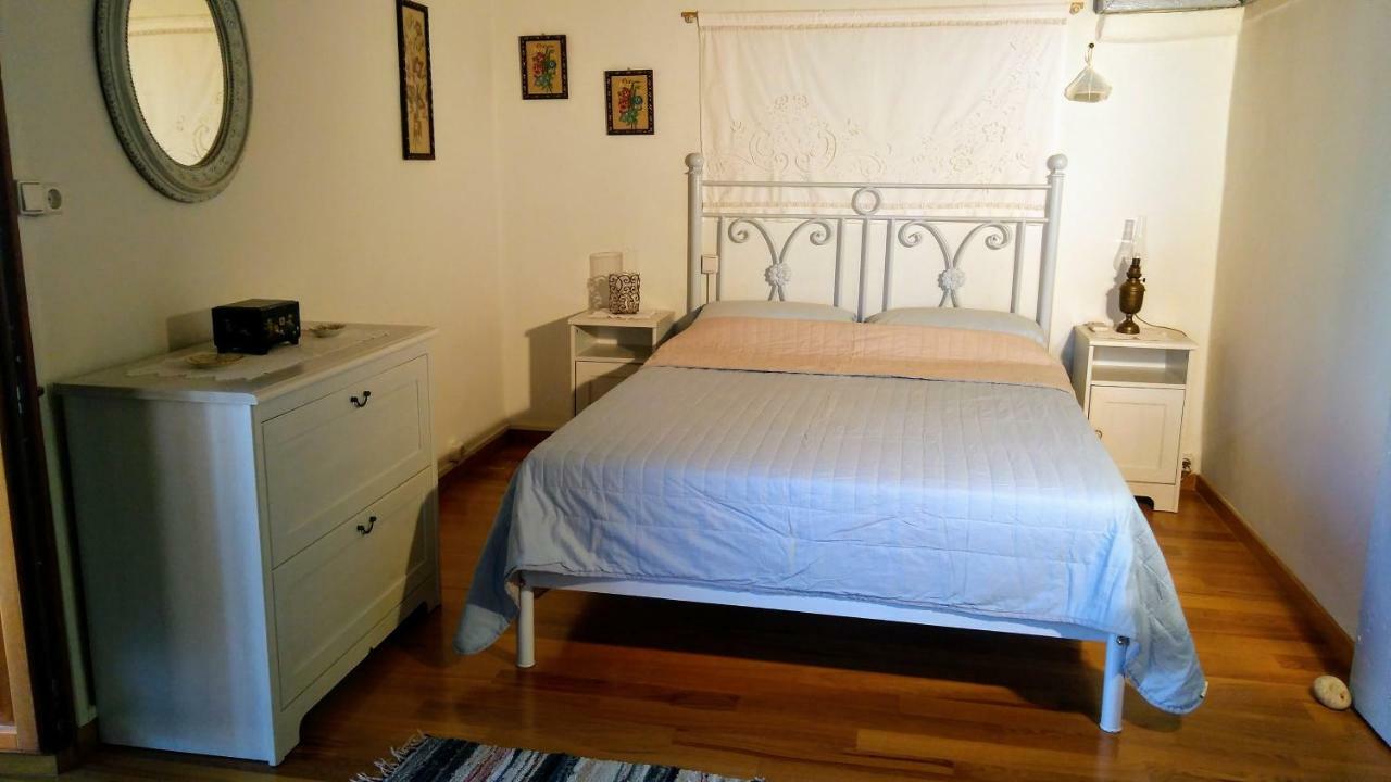 Wheelhouse Trachila Mani Villa Trakhila ภายนอก รูปภาพ