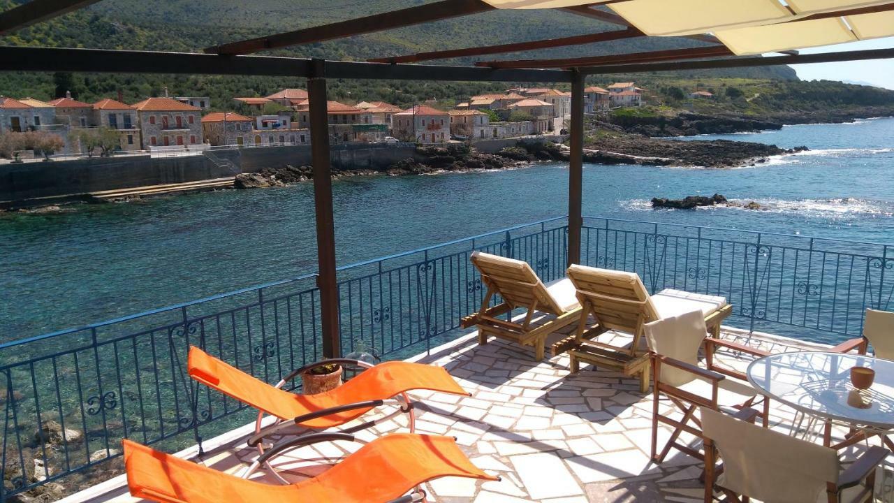 Wheelhouse Trachila Mani Villa Trakhila ภายนอก รูปภาพ